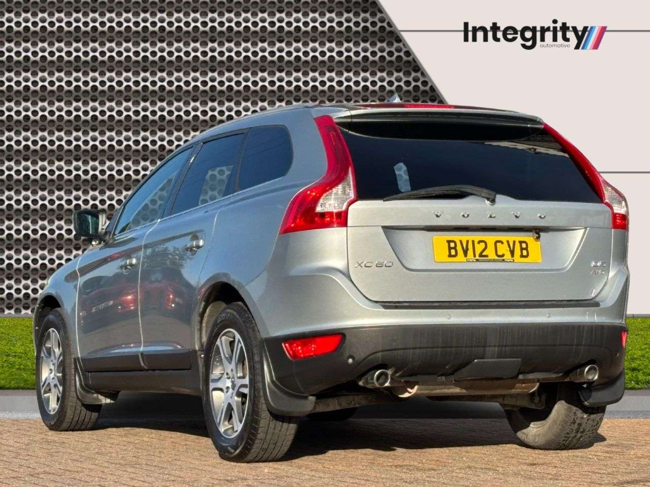 2012 VOLVO XC60 2012 VOLVO XC60