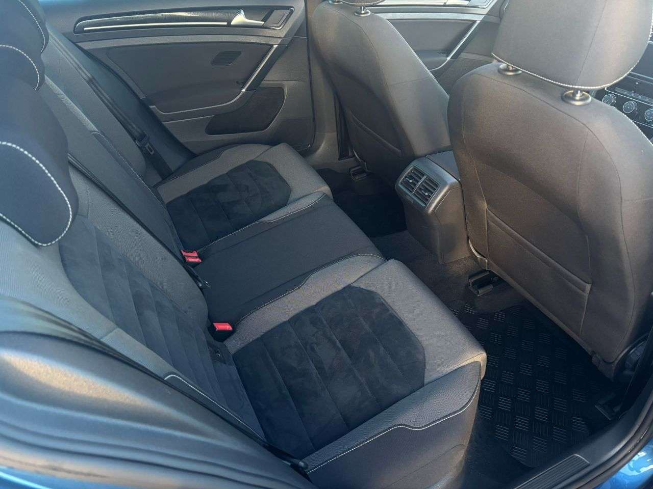 2016 VOLKSWAGEN GOLF 2016 VOLKSWAGEN GOLF