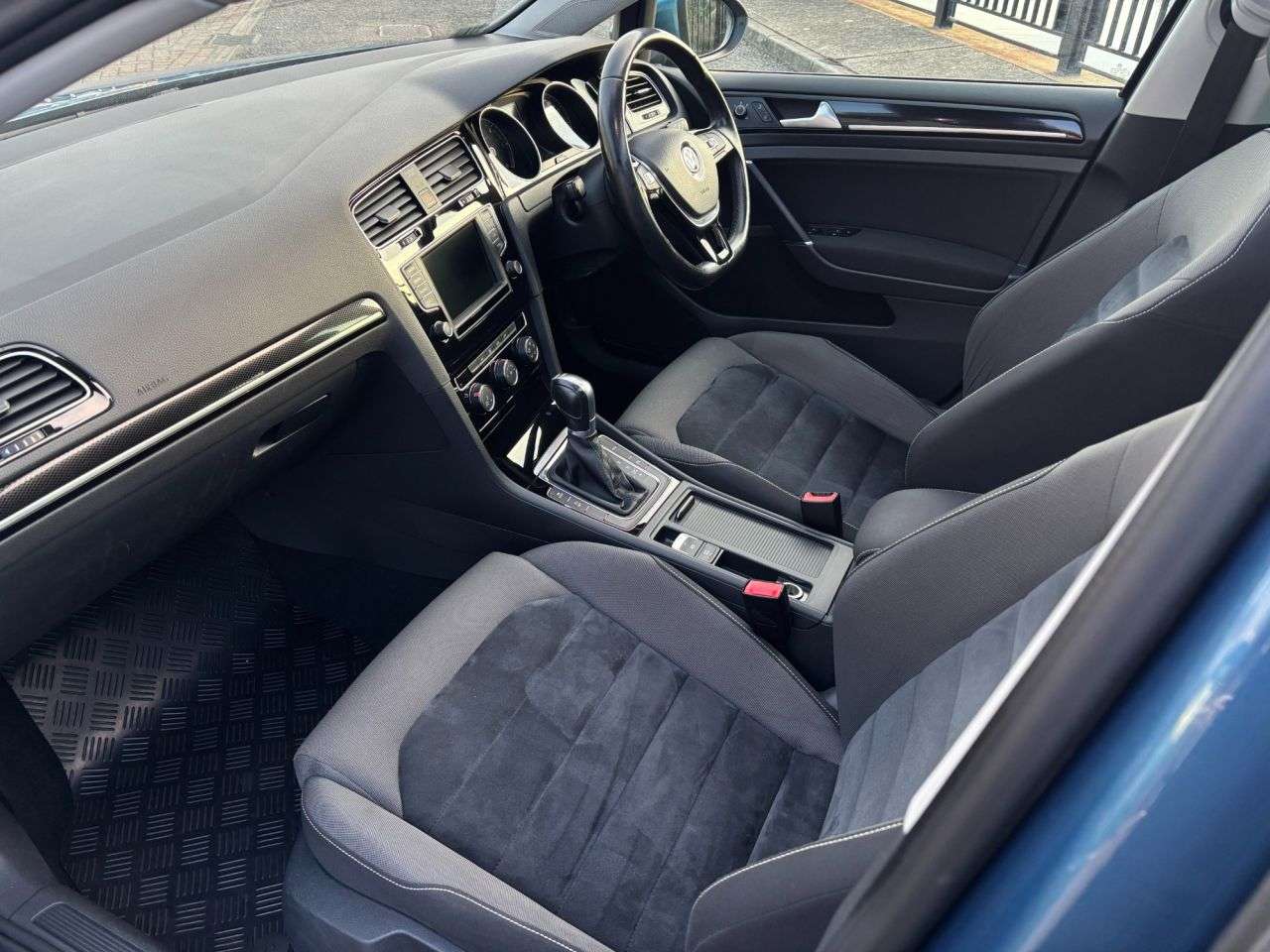 2016 VOLKSWAGEN GOLF 2016 VOLKSWAGEN GOLF