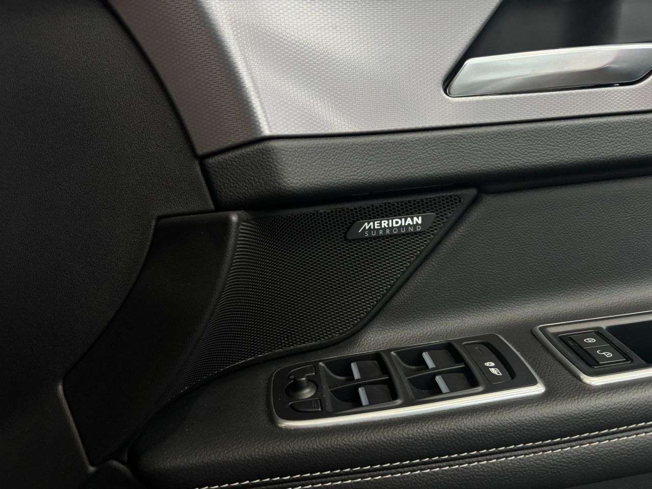 2016 JAGUAR XF 2016 JAGUAR XF