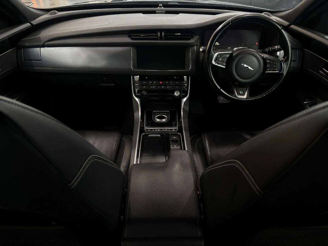 2016 JAGUAR XF 2016 JAGUAR XF