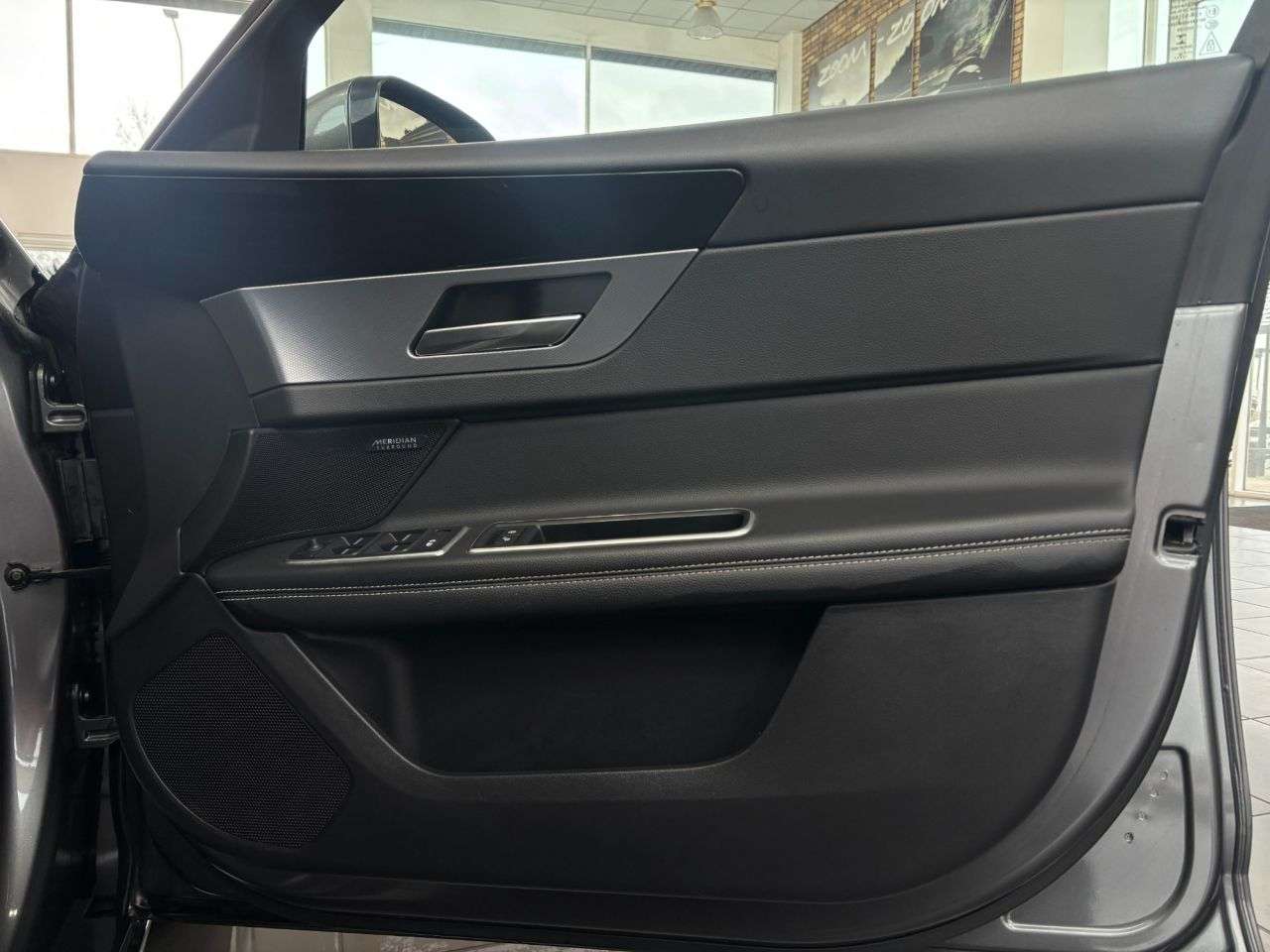 2016 JAGUAR XF 2016 JAGUAR XF