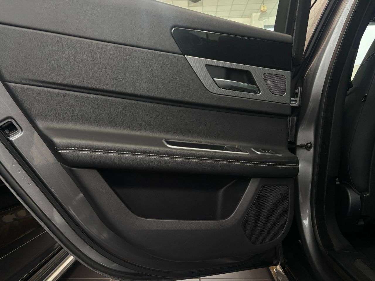 2016 JAGUAR XF 2016 JAGUAR XF