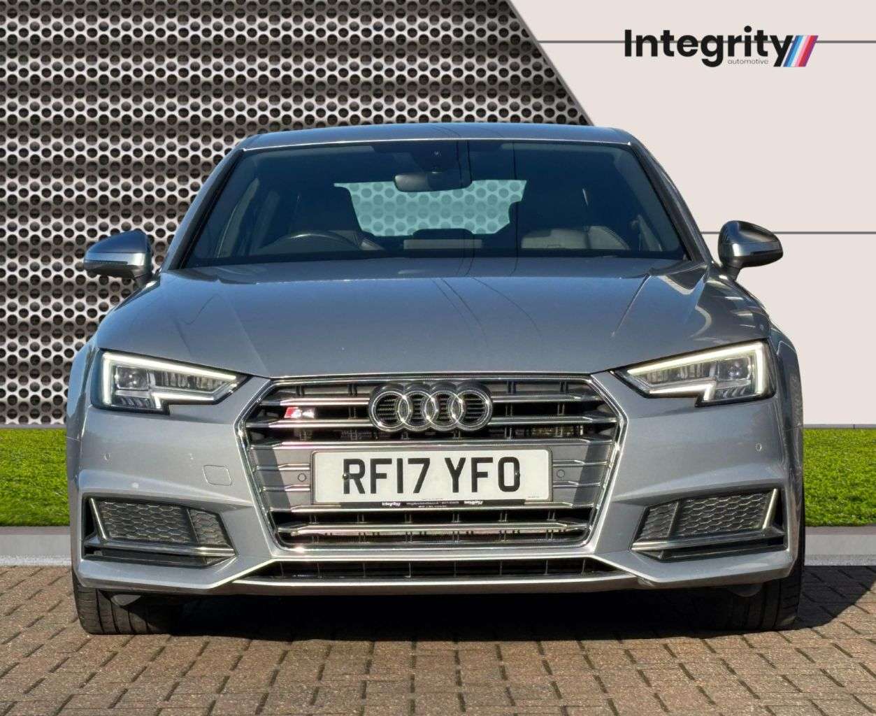 A 2017 AUDI S4 3.0 TFSI V6 Saloon 4dr Petrol Tiptronic quattro Euro 6 (s/s) (354 ps) *Serv A 2017 AUDI S4 3.0 TFSI V6 Saloon 4dr Petrol Tiptronic quattro Euro 6 (s/s) (354 ps) *Serv