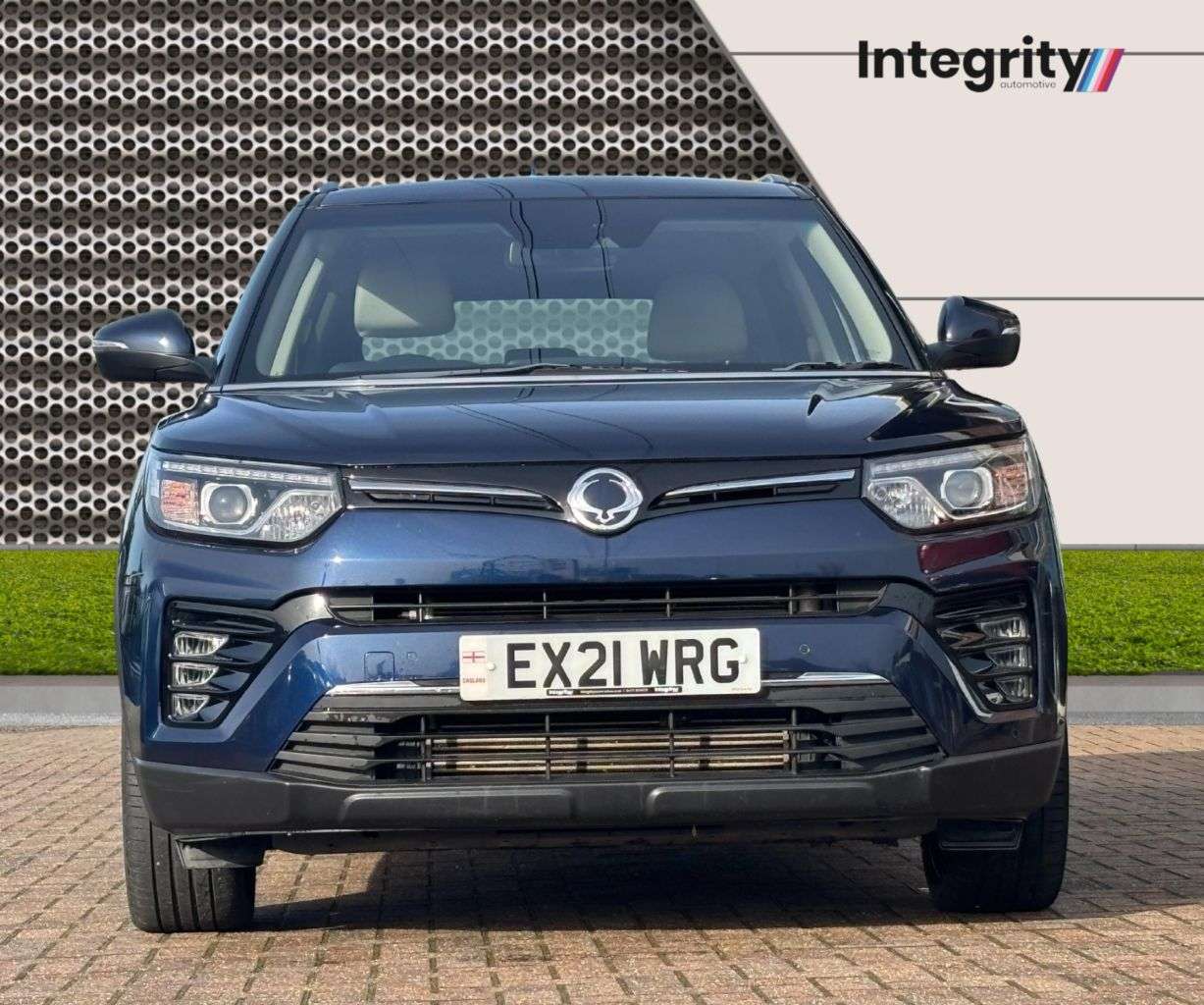 A 2021 SSANGYONG TIVOLI 1.5P Ultimate SUV 5dr Petrol Manual Euro 6 (s/s) (163 ps) LOW MILEAGE EXAMP A 2021 SSANGYONG TIVOLI 1.5P Ultimate SUV 5dr Petrol Manual Euro 6 (s/s) (163 ps) LOW MILEAGE EXAMP