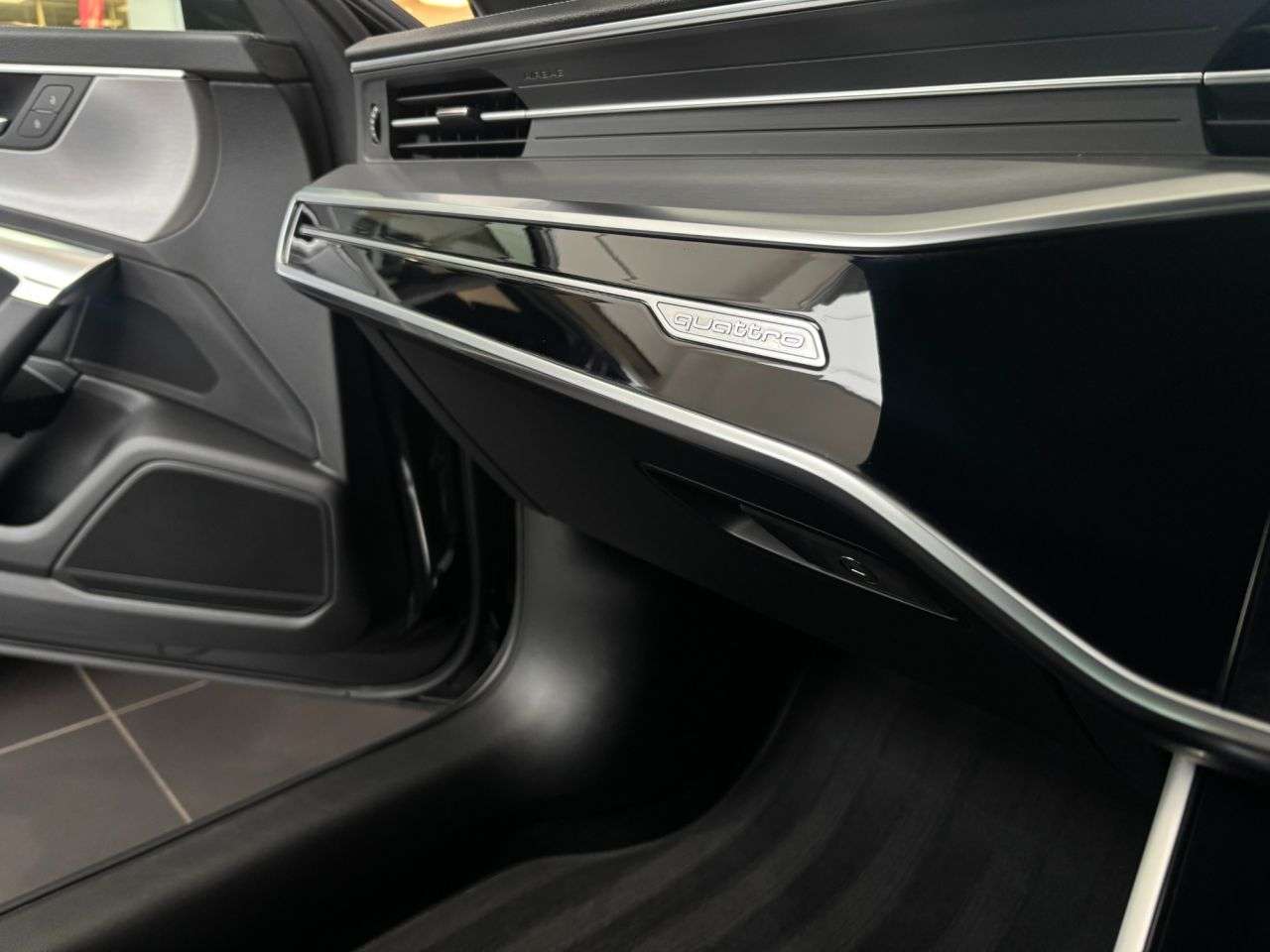 2019 AUDI A6 SALOON 2019 AUDI A6 SALOON