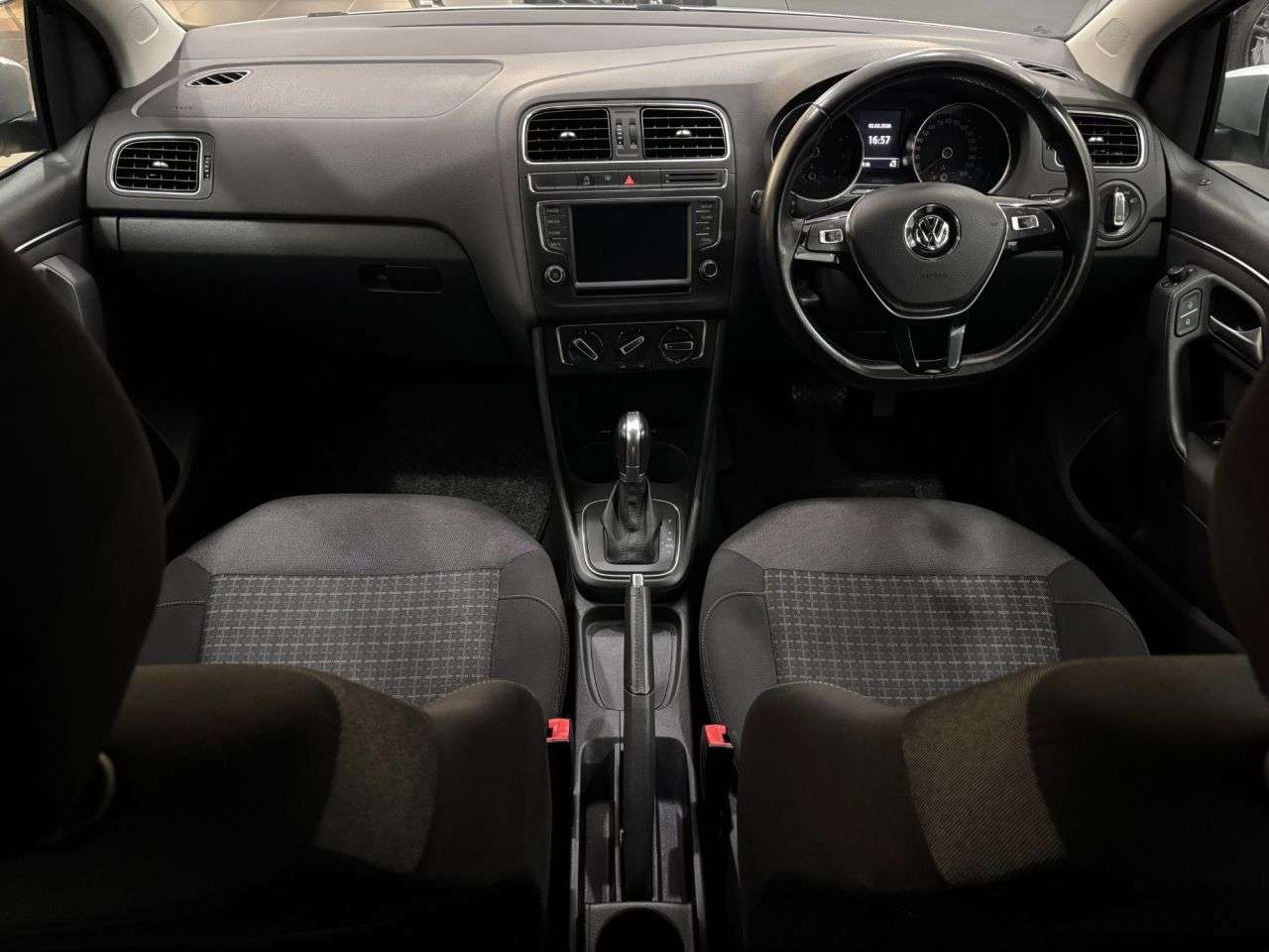 2015 VOLKSWAGEN POLO 2015 VOLKSWAGEN POLO