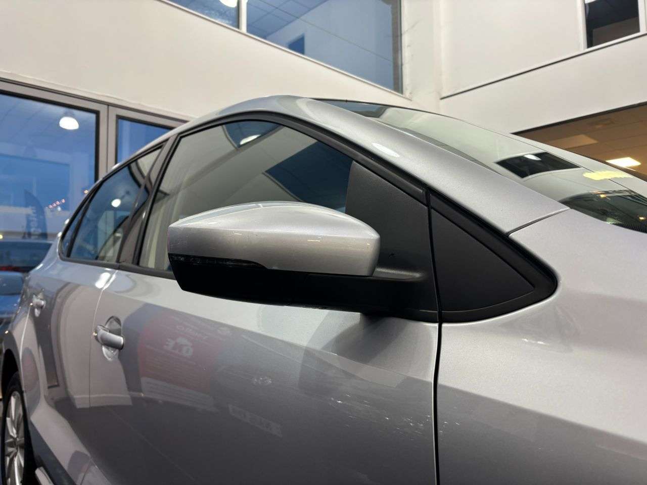 2015 VOLKSWAGEN POLO 2015 VOLKSWAGEN POLO