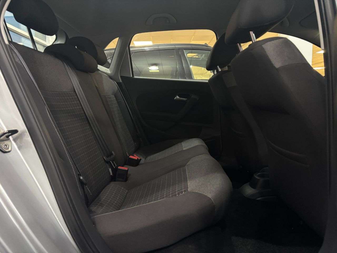 2015 VOLKSWAGEN POLO 2015 VOLKSWAGEN POLO