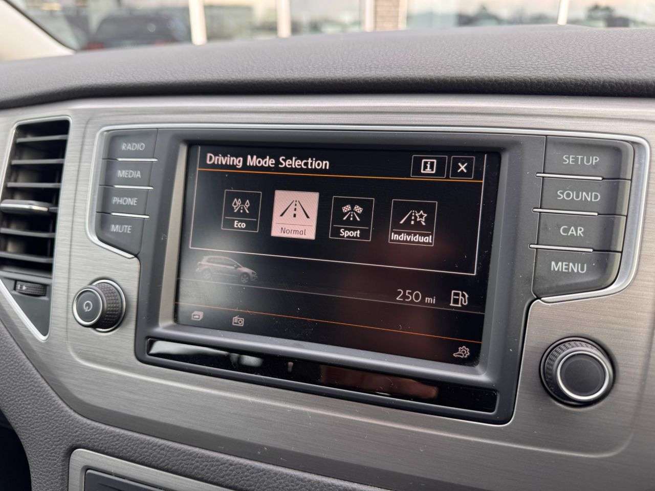 2015 VOLKSWAGEN GOLF SV 2015 VOLKSWAGEN GOLF SV