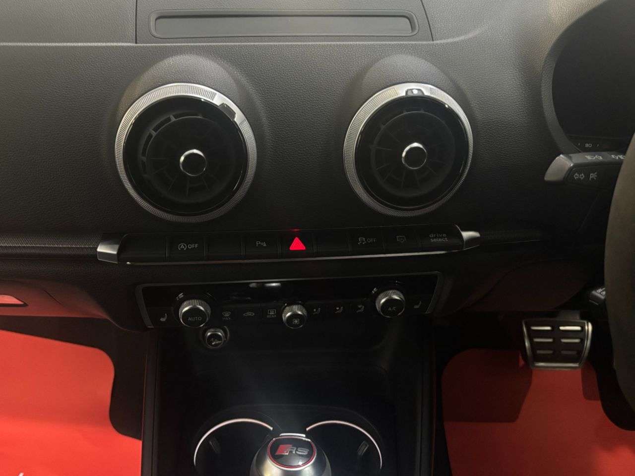 2018 AUDI RS3 2018 AUDI RS3