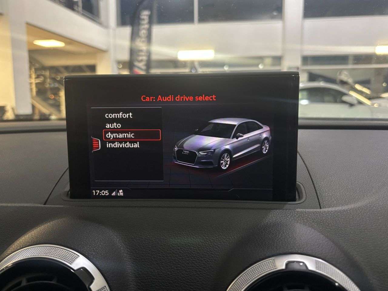 2018 AUDI RS3 2018 AUDI RS3