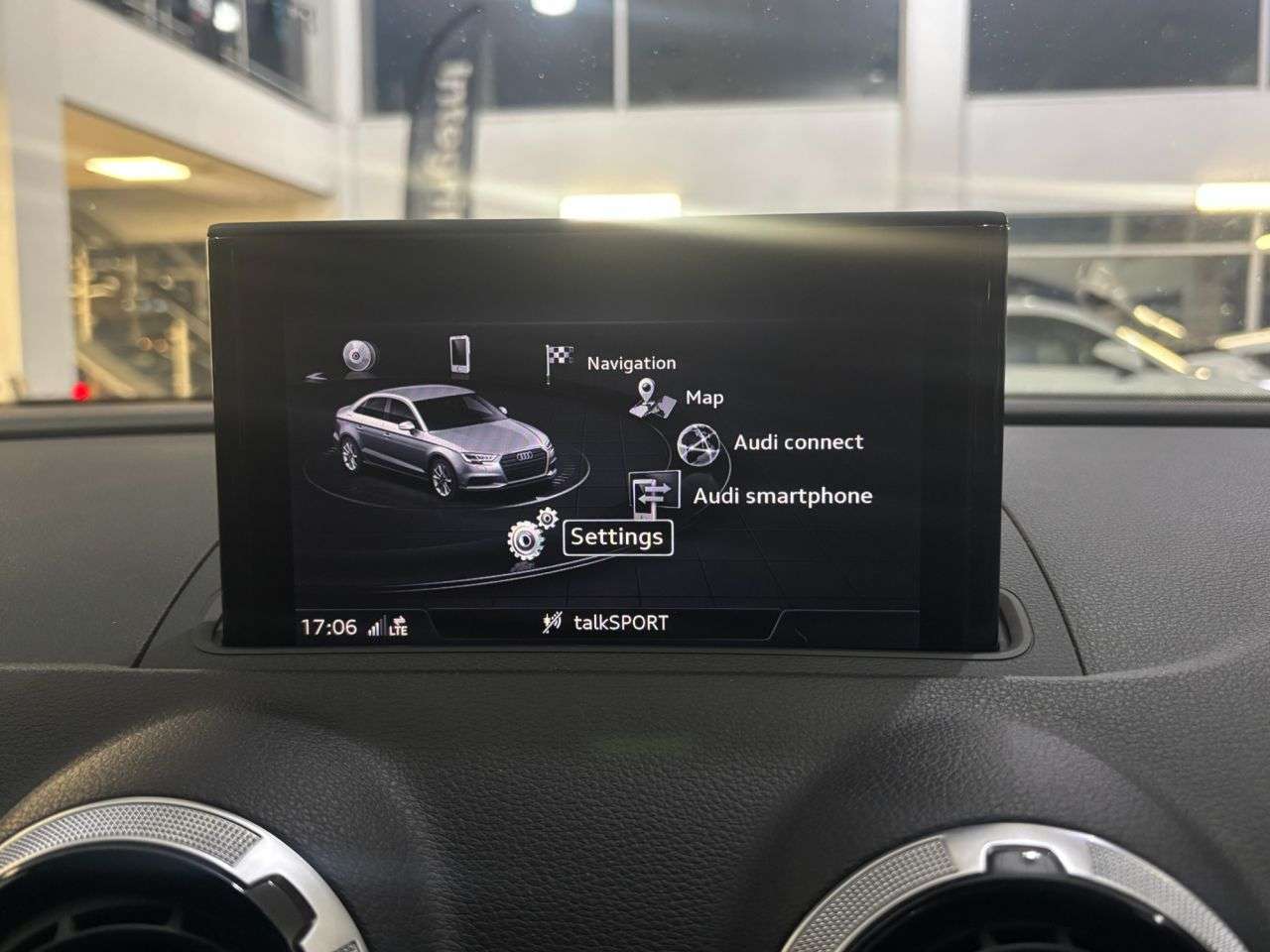 2018 AUDI RS3 2018 AUDI RS3