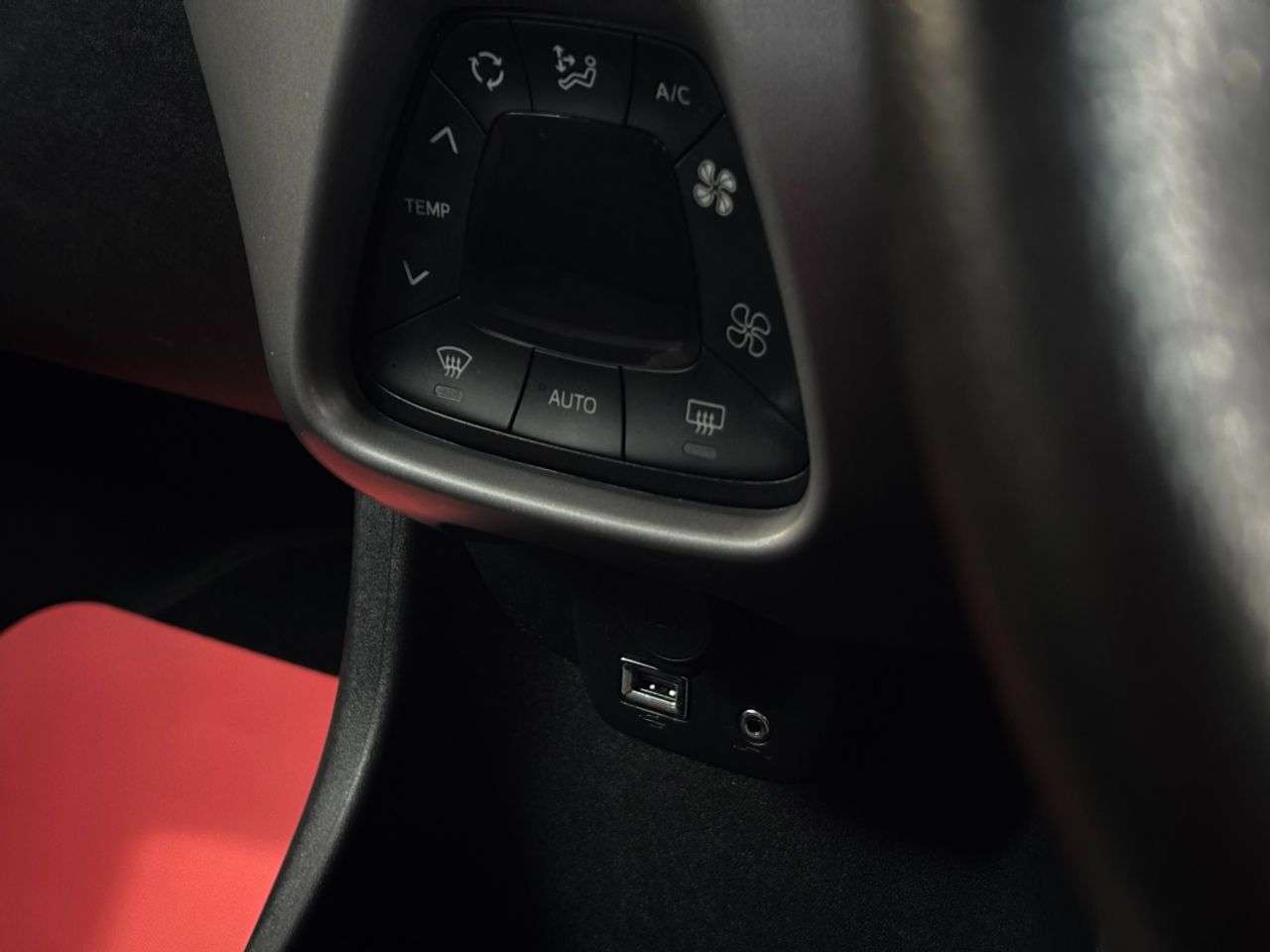 2019 TOYOTA AYGO 2019 TOYOTA AYGO