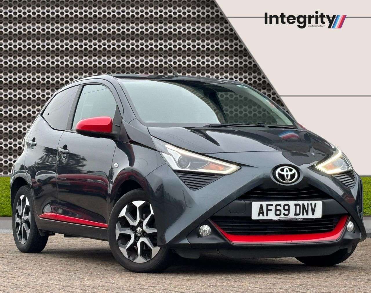 A 2019 TOYOTA AYGO 1.0 VVT-i x-trend 5dr Petrol x-shift Euro 6 (71 ps) Just Serviced | Auto | A 2019 TOYOTA AYGO 1.0 VVT-i x-trend 5dr Petrol x-shift Euro 6 (71 ps) Just Serviced | Auto |