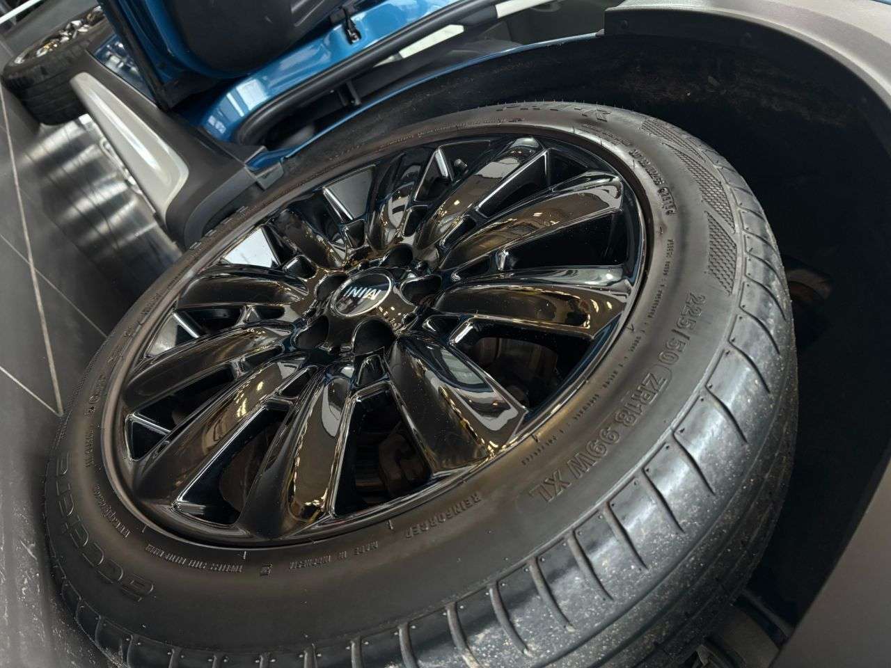 2017 MINI COUNTRYMAN 2017 MINI COUNTRYMAN