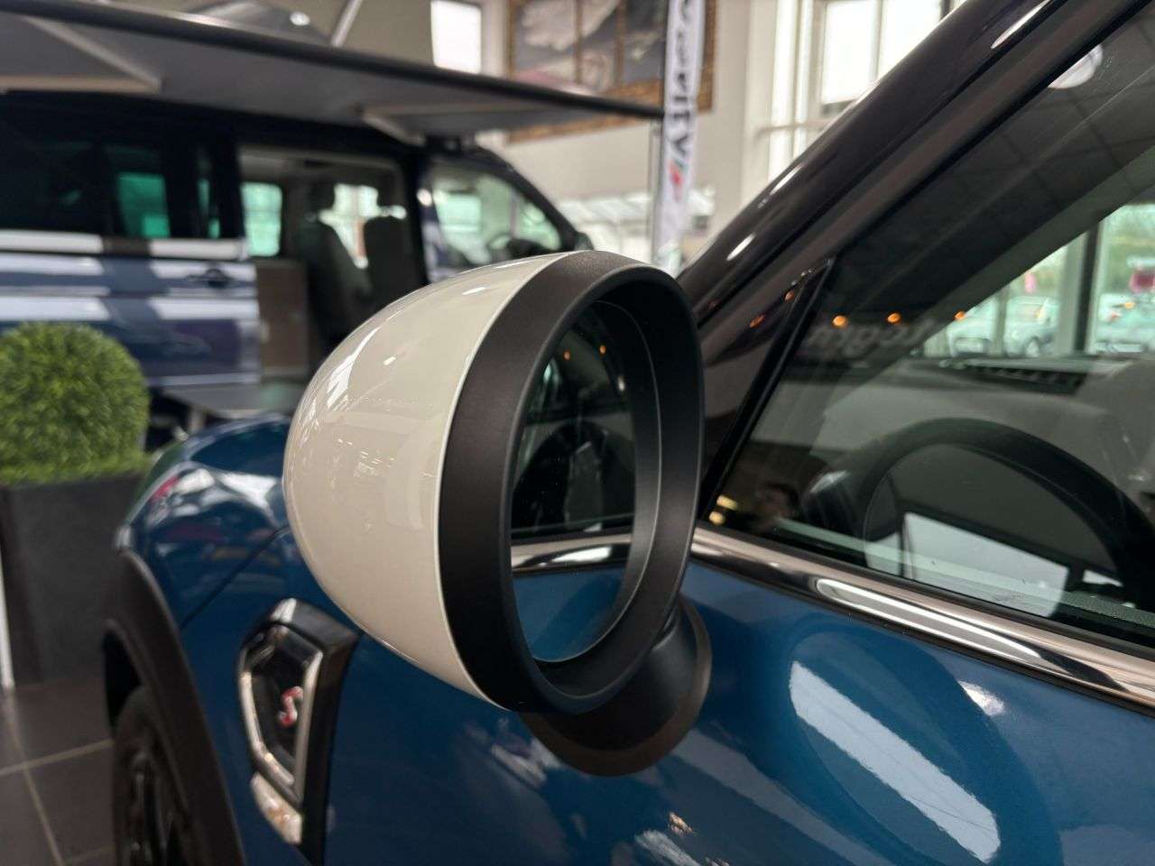 2017 MINI COUNTRYMAN 2017 MINI COUNTRYMAN