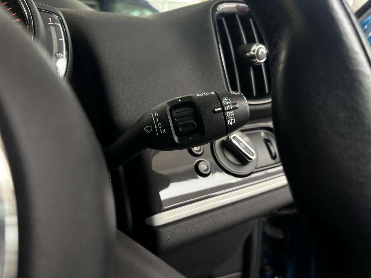 2017 MINI COUNTRYMAN 2017 MINI COUNTRYMAN