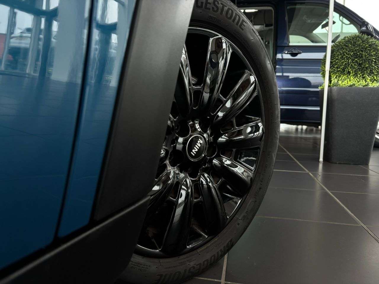 2017 MINI COUNTRYMAN 2017 MINI COUNTRYMAN