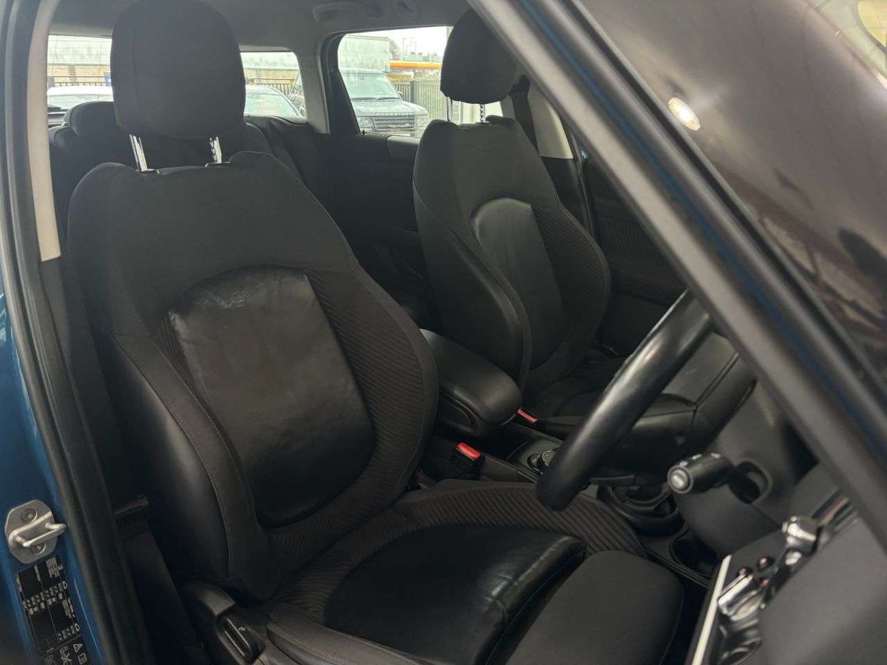 2017 MINI COUNTRYMAN 2017 MINI COUNTRYMAN