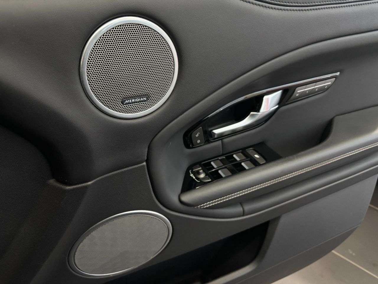 2017 LAND ROVER RANGE ROVER EVOQUE 2017 LAND ROVER RANGE ROVER EVOQUE