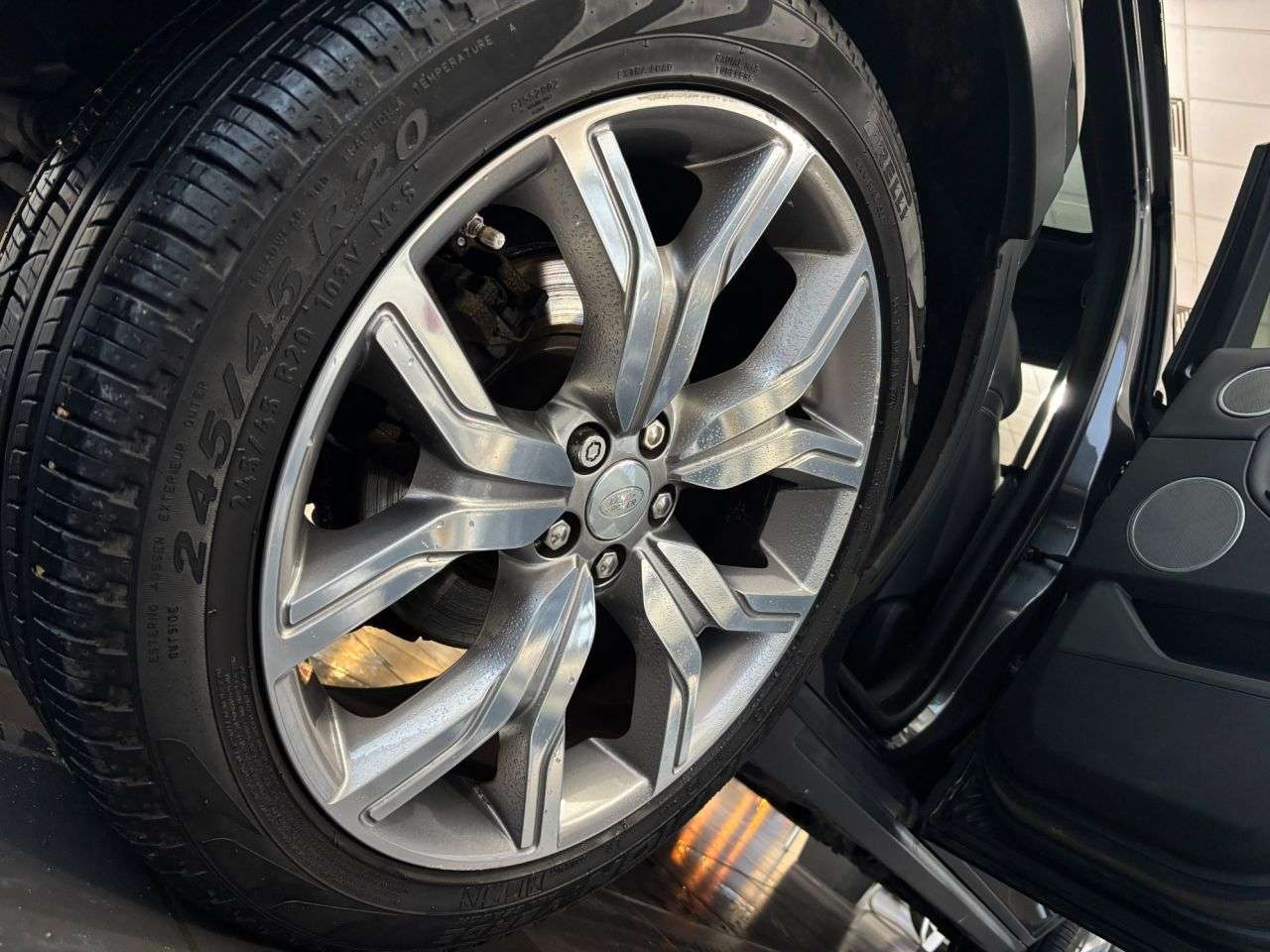 2017 LAND ROVER RANGE ROVER EVOQUE 2017 LAND ROVER RANGE ROVER EVOQUE