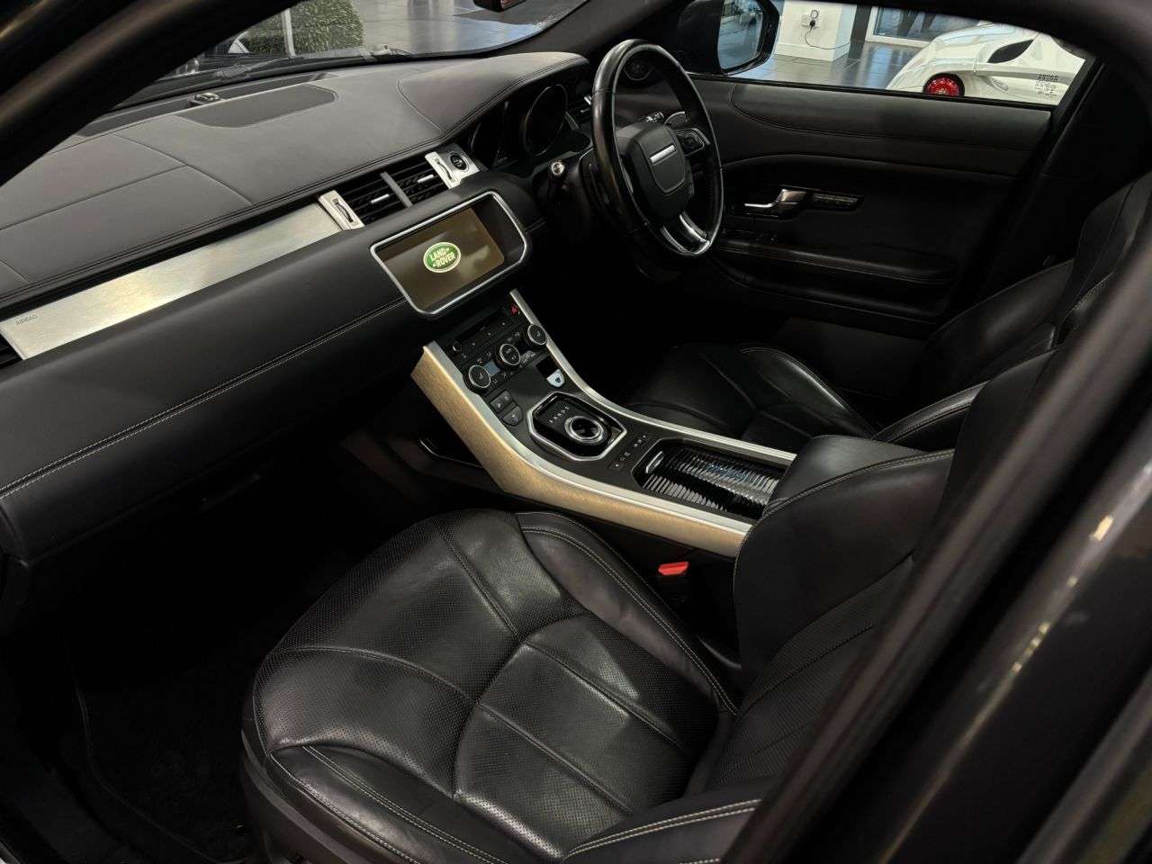 2017 LAND ROVER RANGE ROVER EVOQUE 2017 LAND ROVER RANGE ROVER EVOQUE