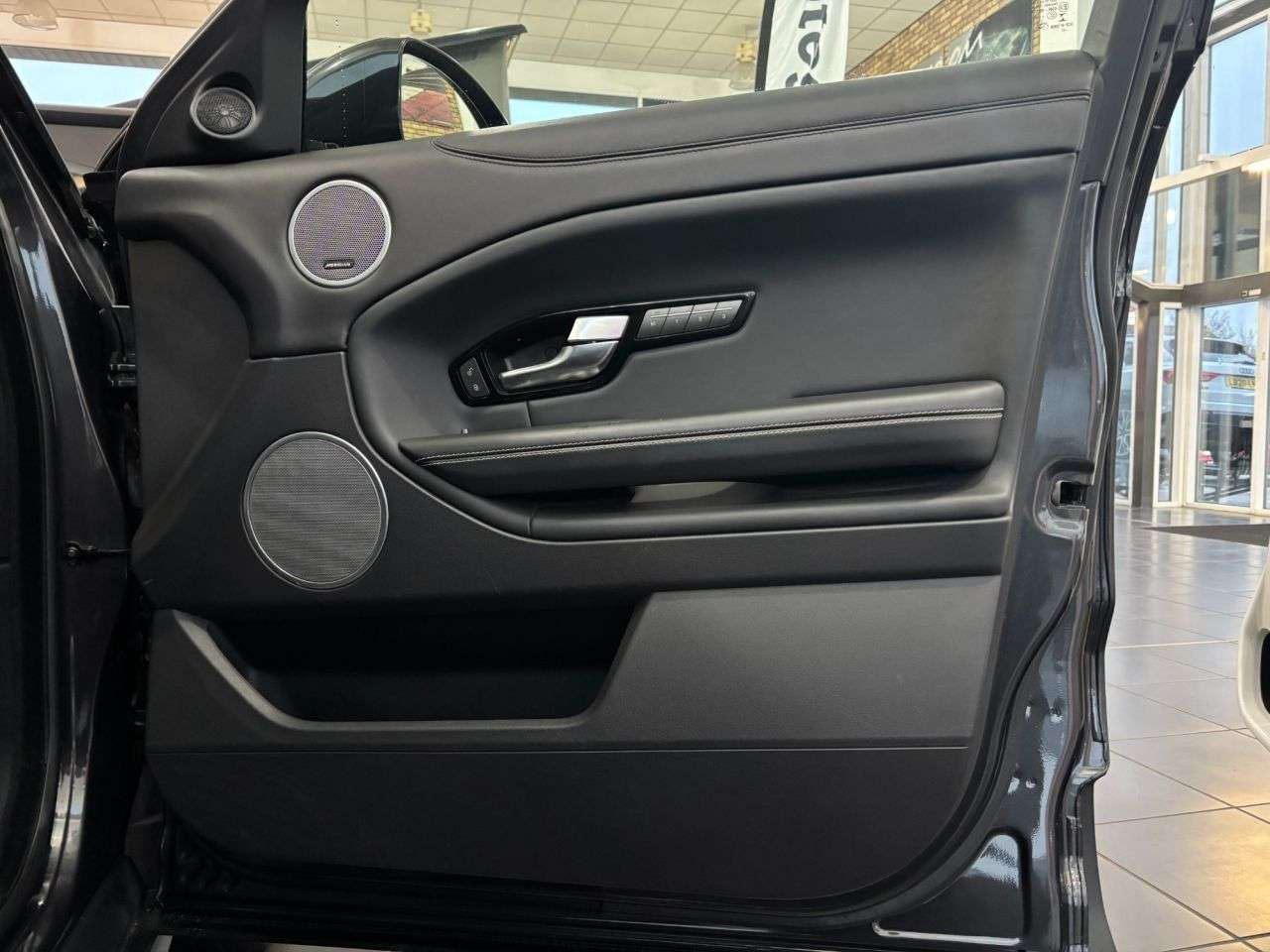 2017 LAND ROVER RANGE ROVER EVOQUE 2017 LAND ROVER RANGE ROVER EVOQUE