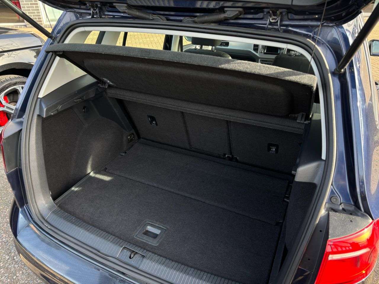 2015 VOLKSWAGEN GOLF SV 2015 VOLKSWAGEN GOLF SV