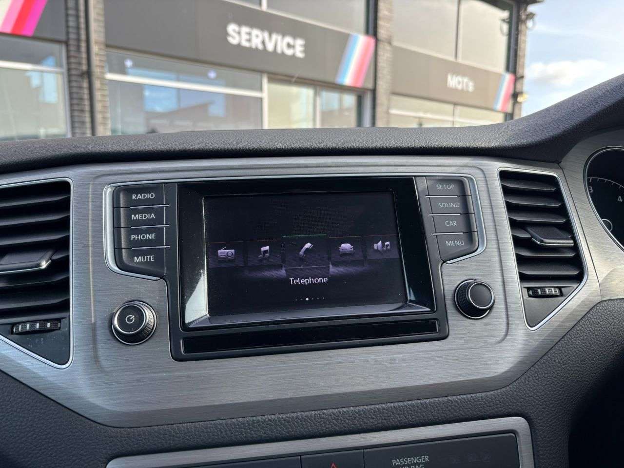 2015 VOLKSWAGEN GOLF SV 2015 VOLKSWAGEN GOLF SV