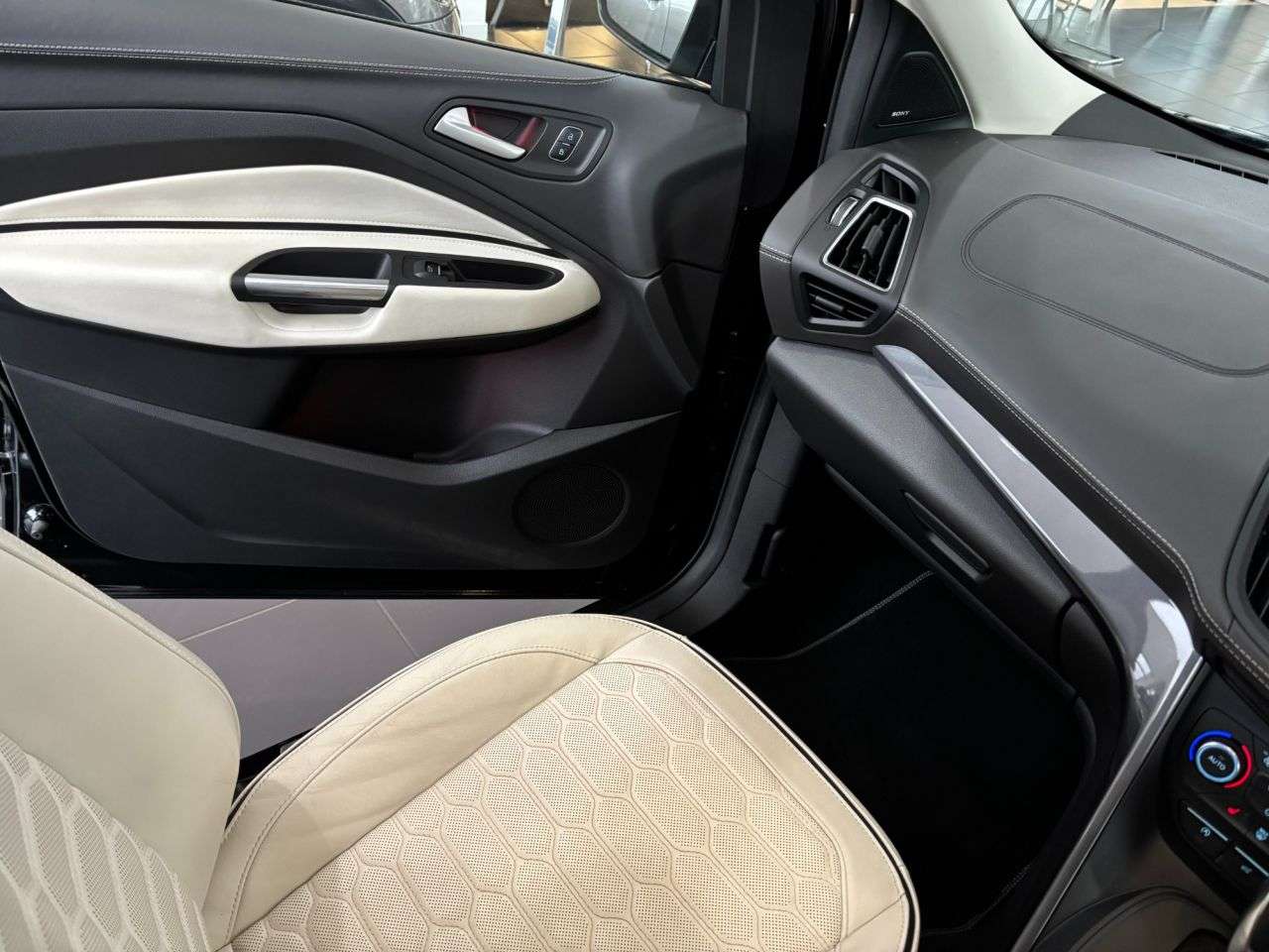 2018 FORD KUGA 2018 FORD KUGA