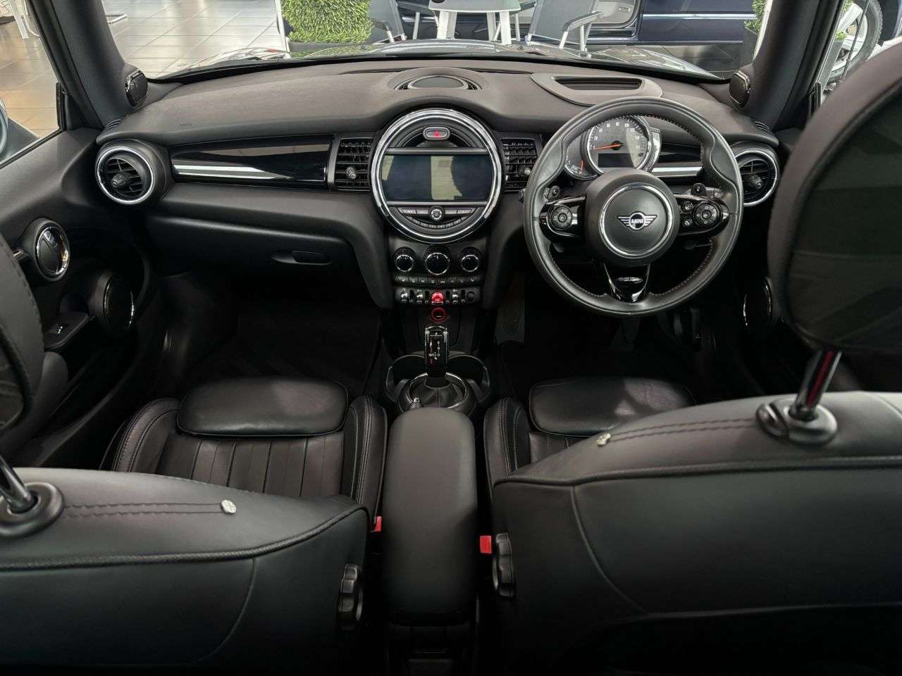 2018 MINI HATCH 2018 MINI HATCH