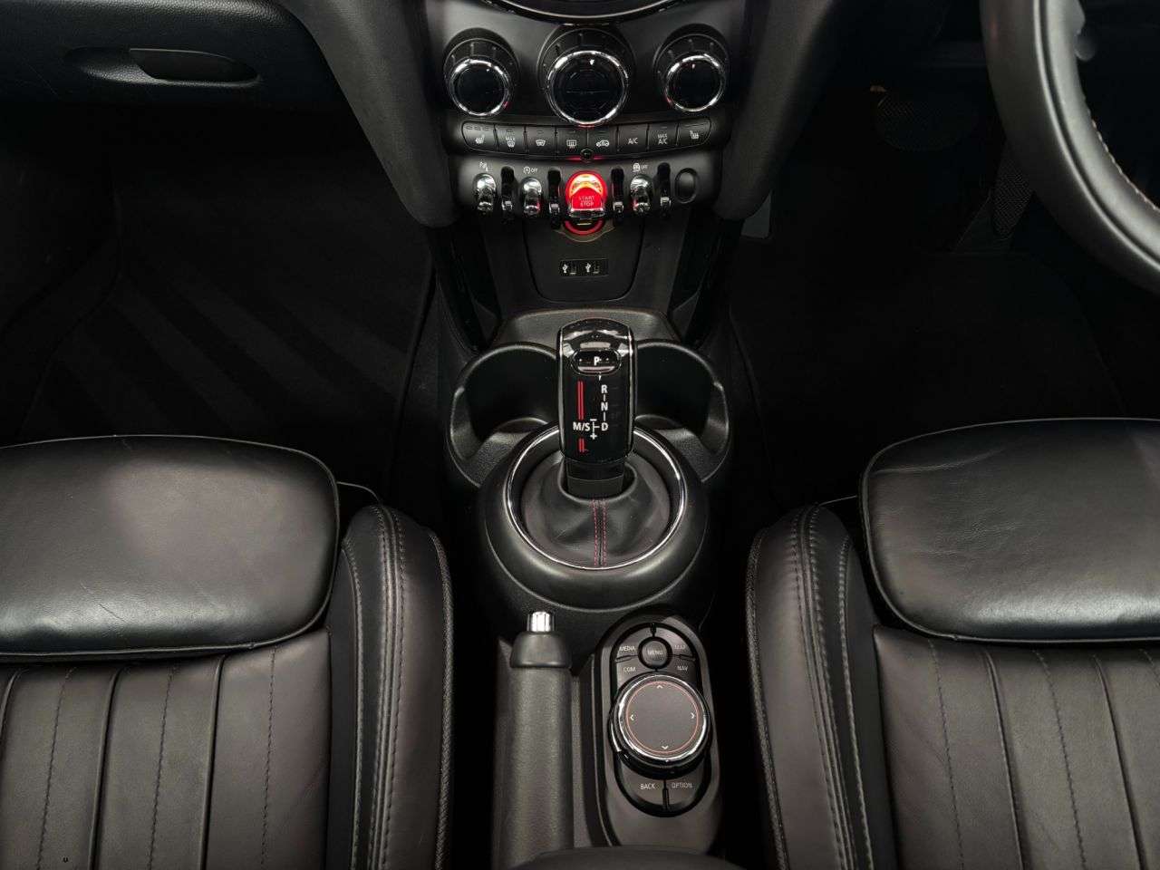 2018 MINI HATCH 2018 MINI HATCH