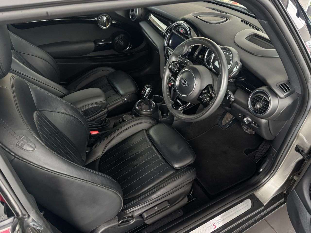 2018 MINI HATCH 2018 MINI HATCH