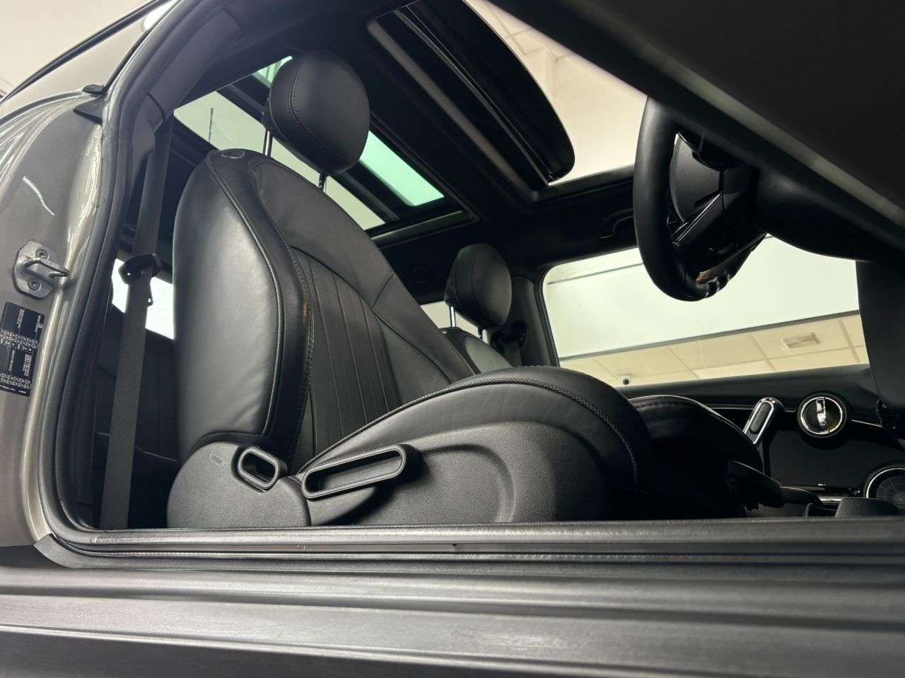 2018 MINI HATCH 2018 MINI HATCH