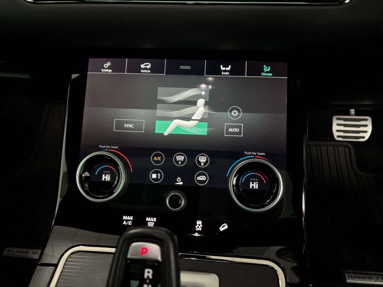 2020 LAND ROVER RANGE ROVER EVOQUE 2020 LAND ROVER RANGE ROVER EVOQUE