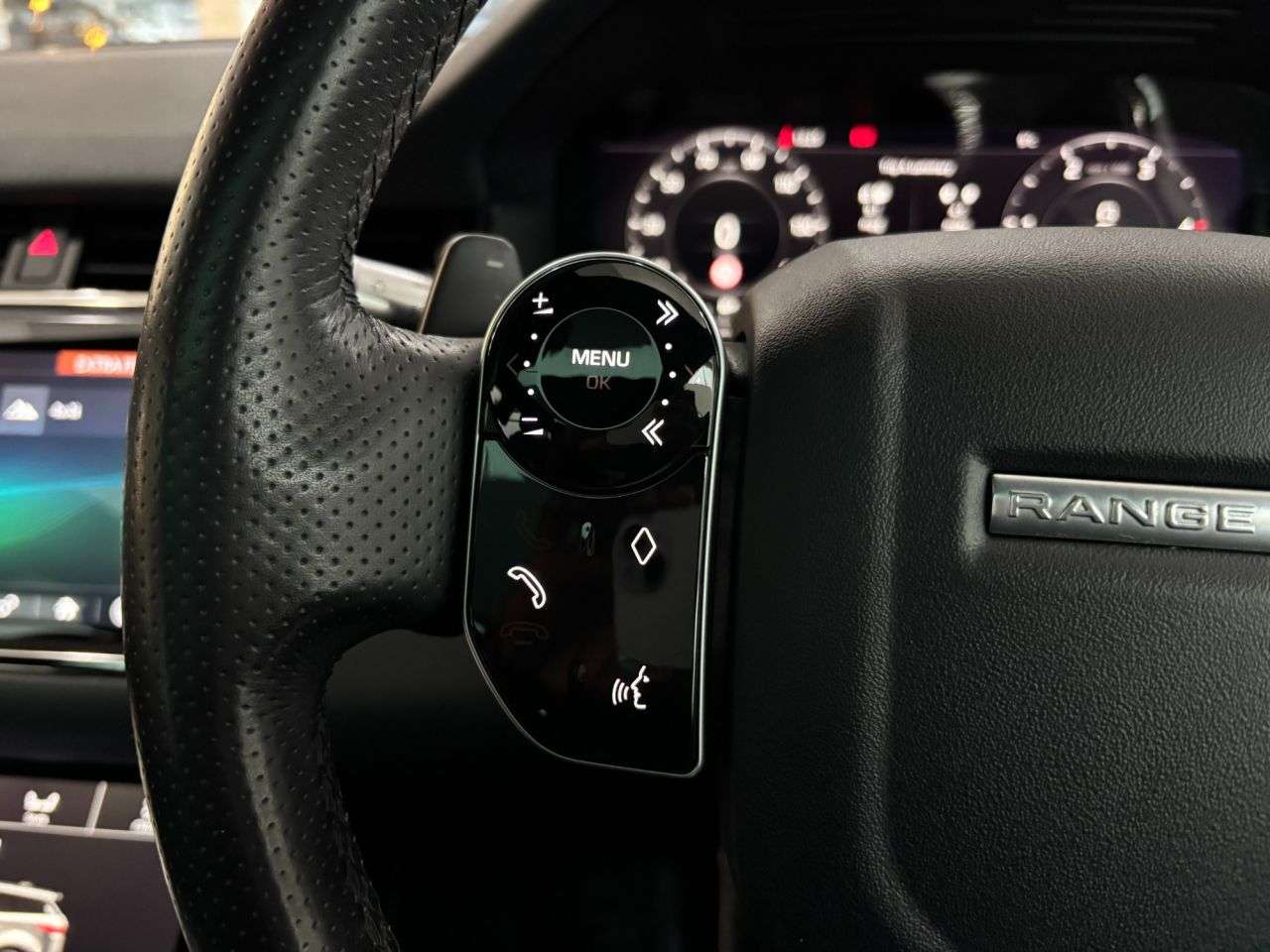 2020 LAND ROVER RANGE ROVER EVOQUE 2020 LAND ROVER RANGE ROVER EVOQUE