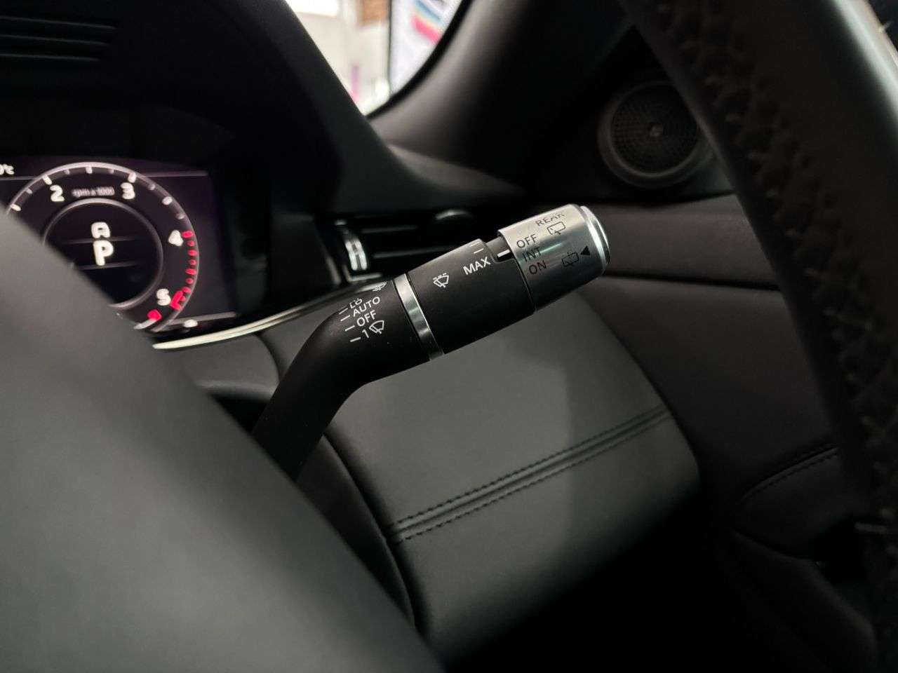 2020 LAND ROVER RANGE ROVER EVOQUE 2020 LAND ROVER RANGE ROVER EVOQUE