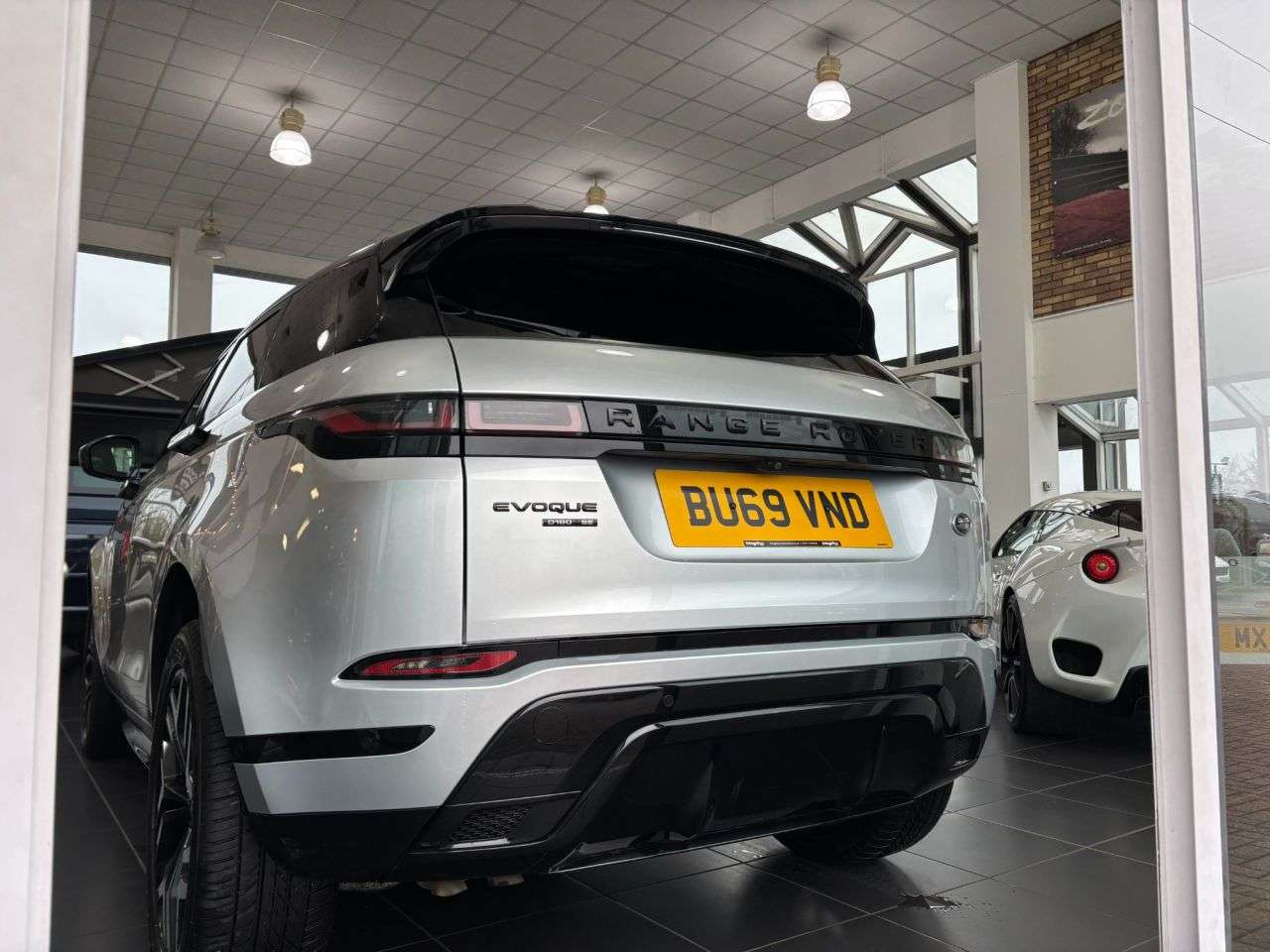 2020 LAND ROVER RANGE ROVER EVOQUE 2020 LAND ROVER RANGE ROVER EVOQUE