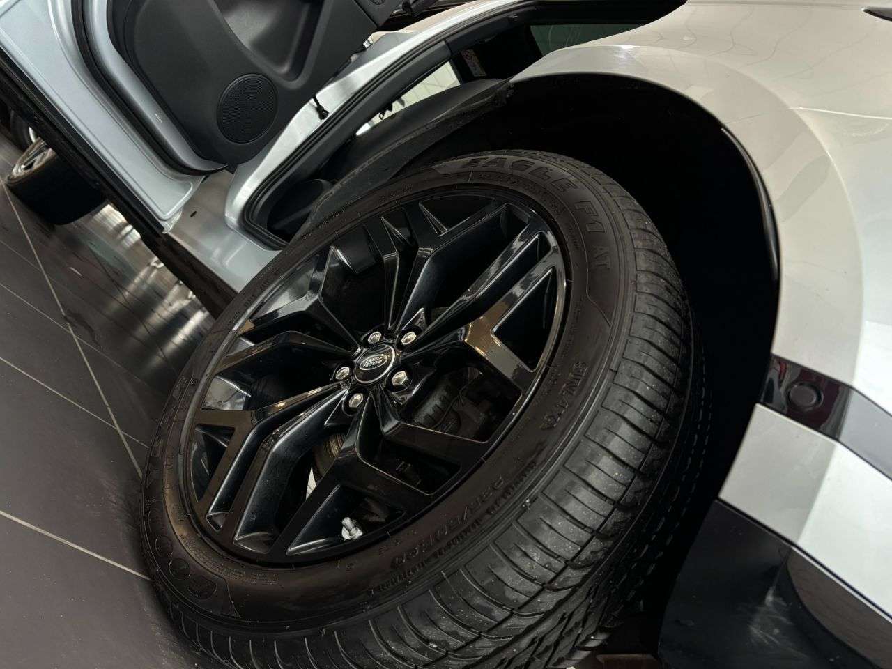 2020 LAND ROVER RANGE ROVER EVOQUE 2020 LAND ROVER RANGE ROVER EVOQUE