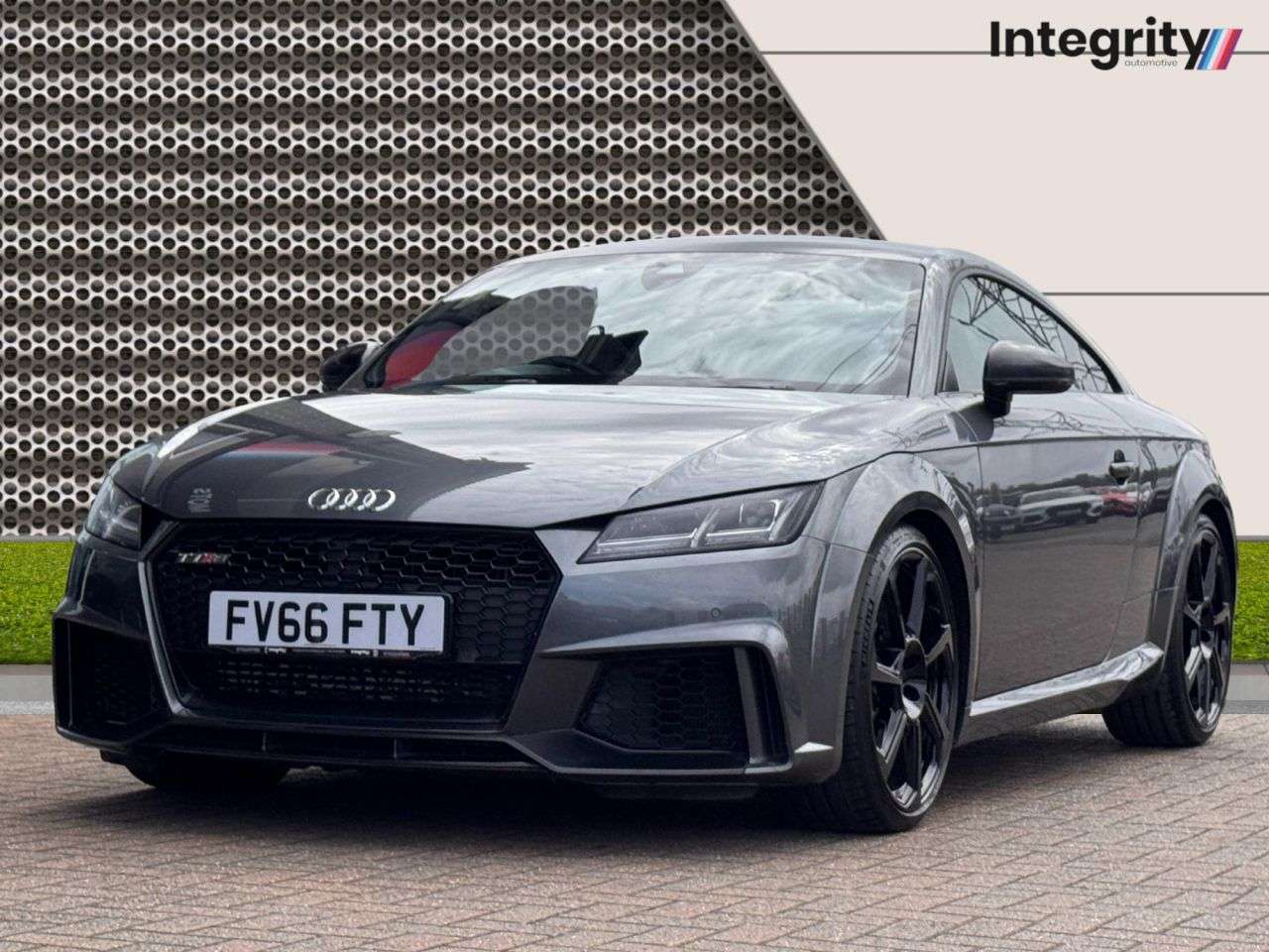 2016 AUDI TT RS 2016 AUDI TT RS