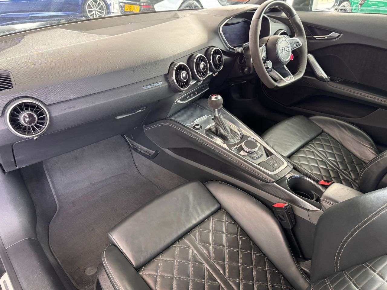 2016 AUDI TT RS 2016 AUDI TT RS