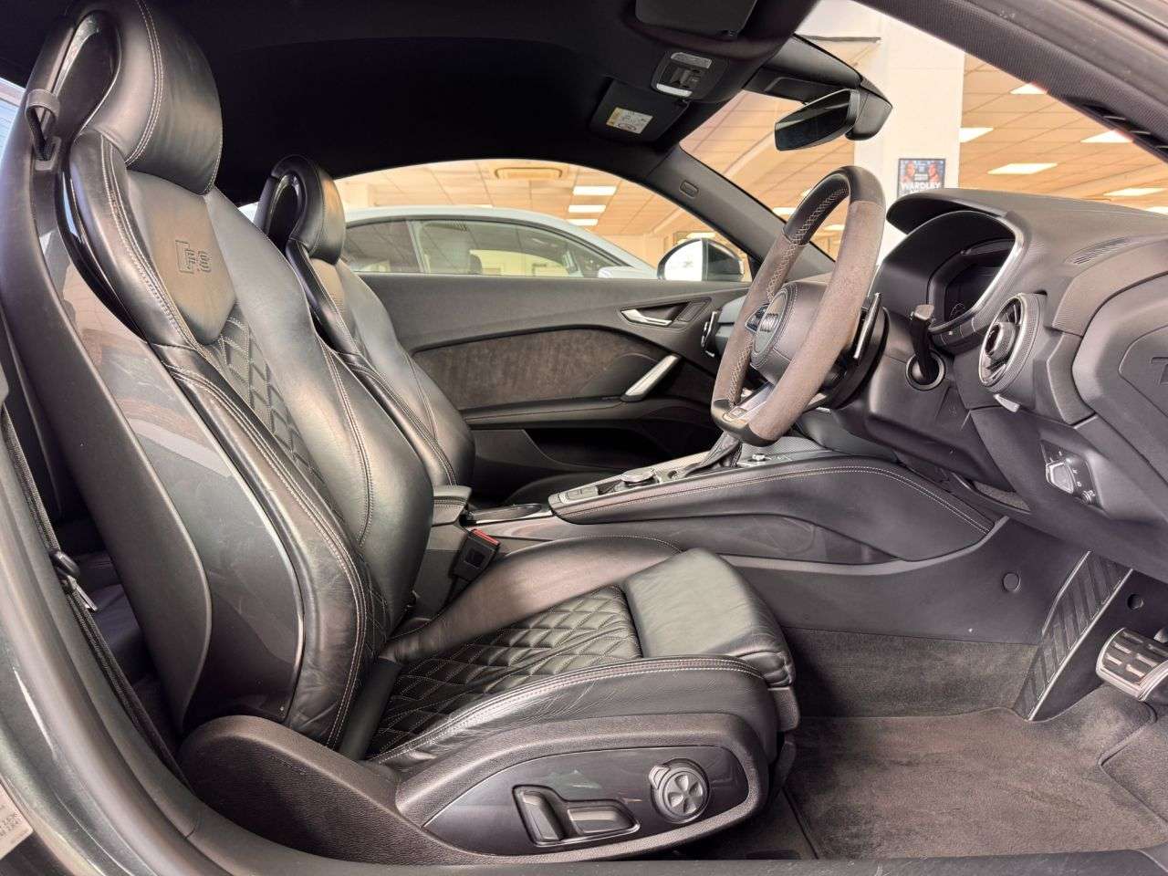 2016 AUDI TT RS 2016 AUDI TT RS