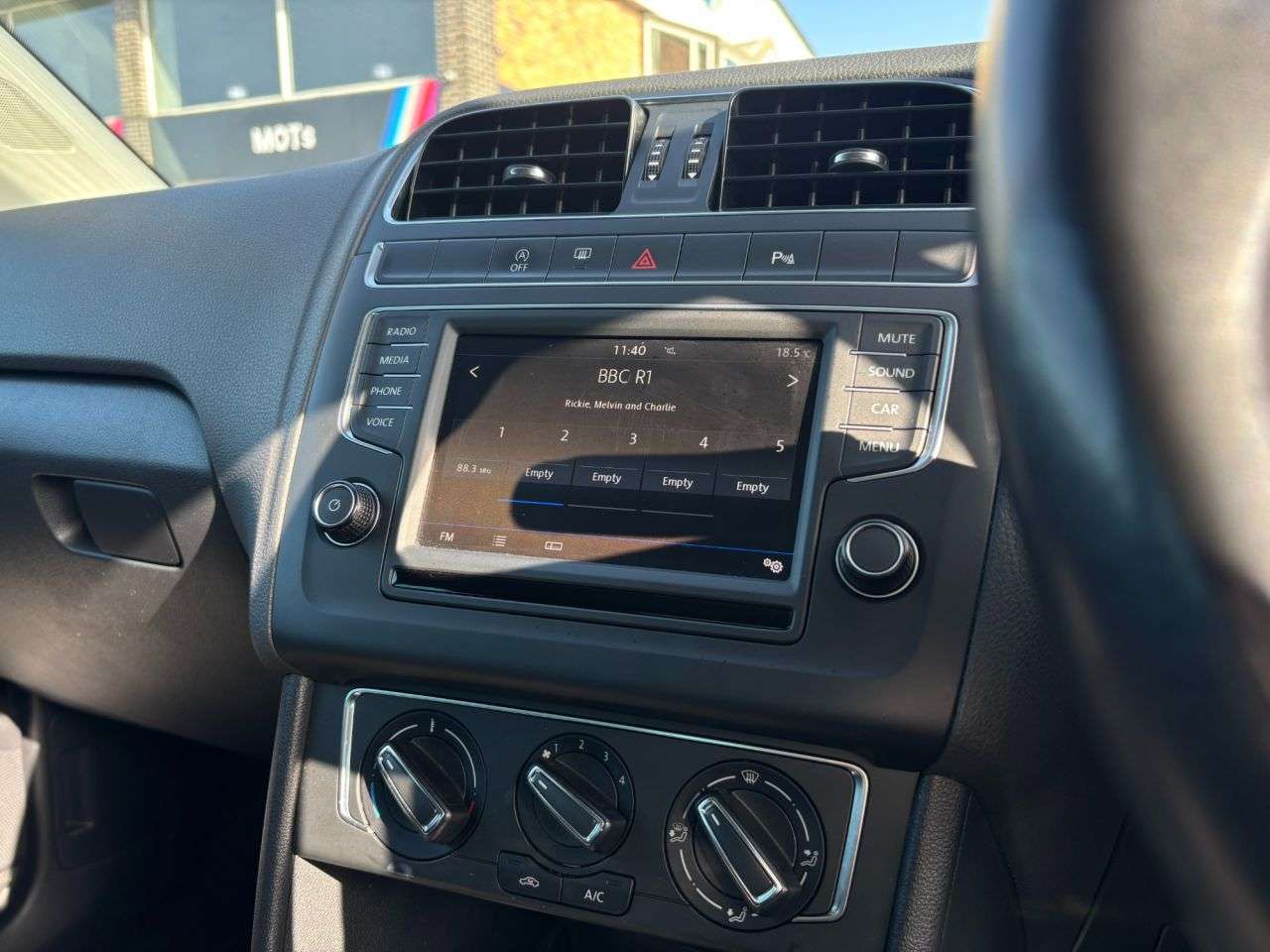 2017 VOLKSWAGEN POLO 2017 VOLKSWAGEN POLO