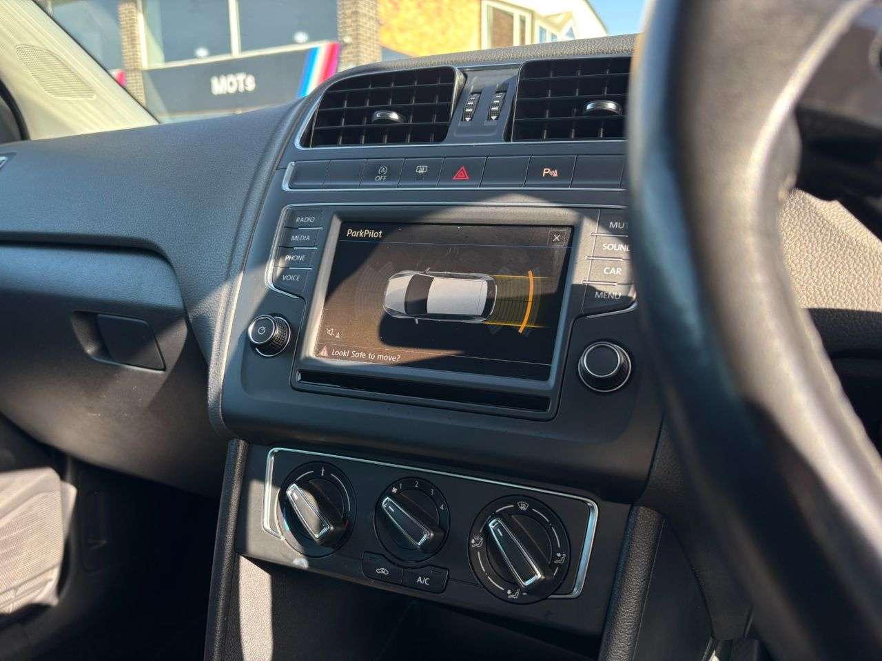 2017 VOLKSWAGEN POLO 2017 VOLKSWAGEN POLO