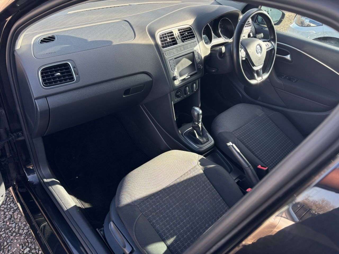 2017 VOLKSWAGEN POLO 2017 VOLKSWAGEN POLO