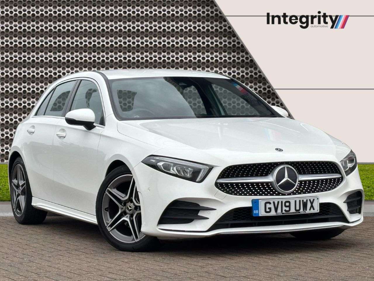 A 2019 MERCEDES-BENZ A-CLASS 1.5 A180d AMG Line (Executive) Hatchback 5dr Diesel 7G-DCT Euro 6 (s/s) (11 A 2019 MERCEDES-BENZ A-CLASS 1.5 A180d AMG Line (Executive) Hatchback 5dr Diesel 7G-DCT Euro 6 (s/s) (11