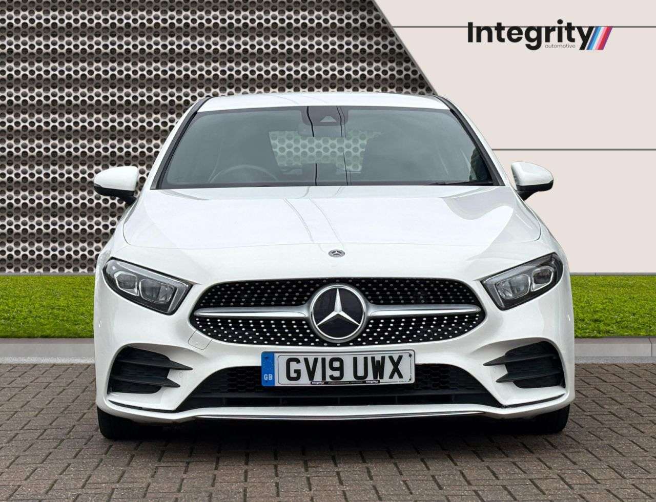 A 2019 MERCEDES-BENZ A-CLASS 1.5 A180d AMG Line (Executive) Hatchback 5dr Diesel 7G-DCT Euro 6 (s/s) (11 A 2019 MERCEDES-BENZ A-CLASS 1.5 A180d AMG Line (Executive) Hatchback 5dr Diesel 7G-DCT Euro 6 (s/s) (11
