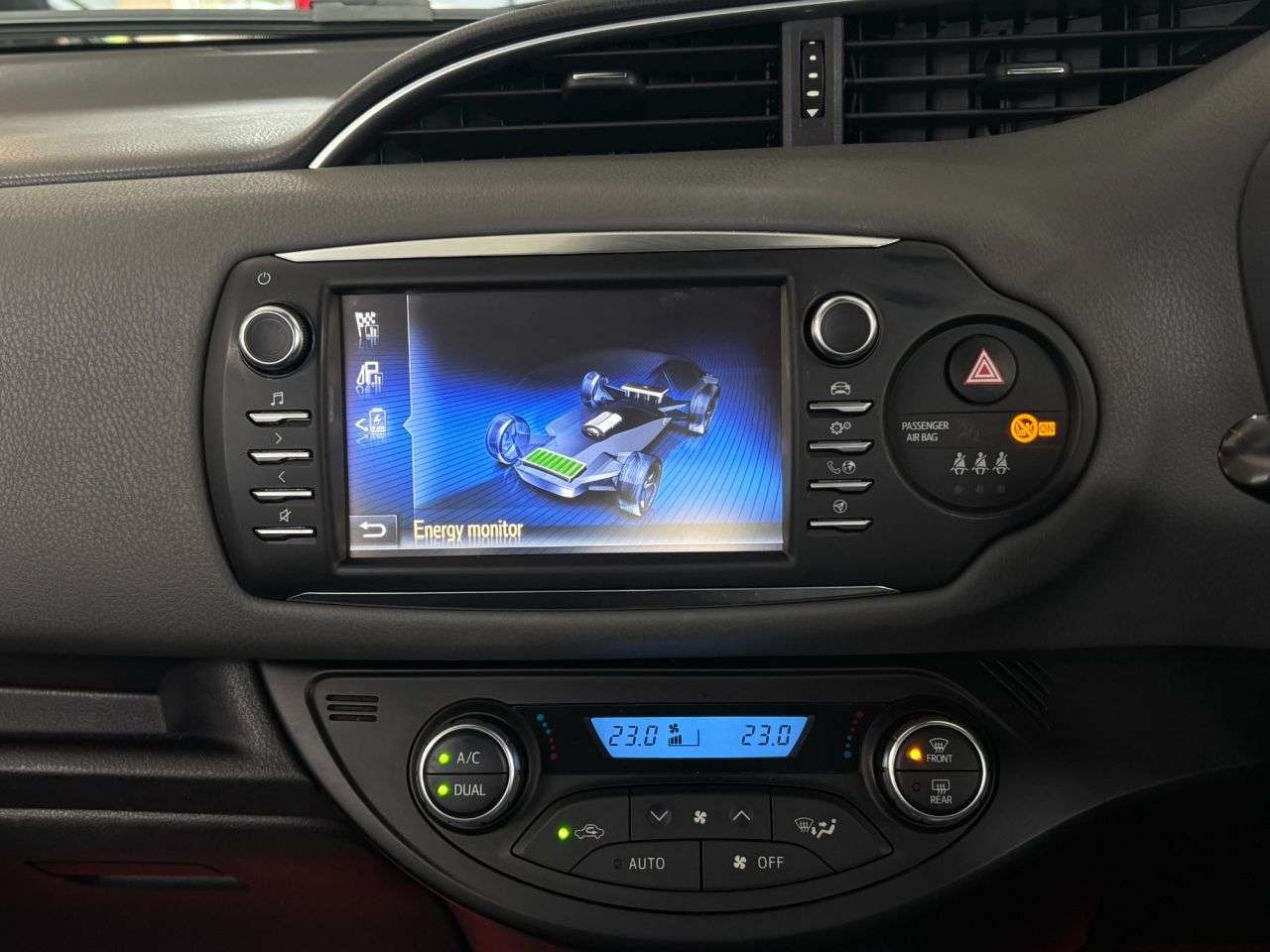 2019 TOYOTA YARIS 2019 TOYOTA YARIS