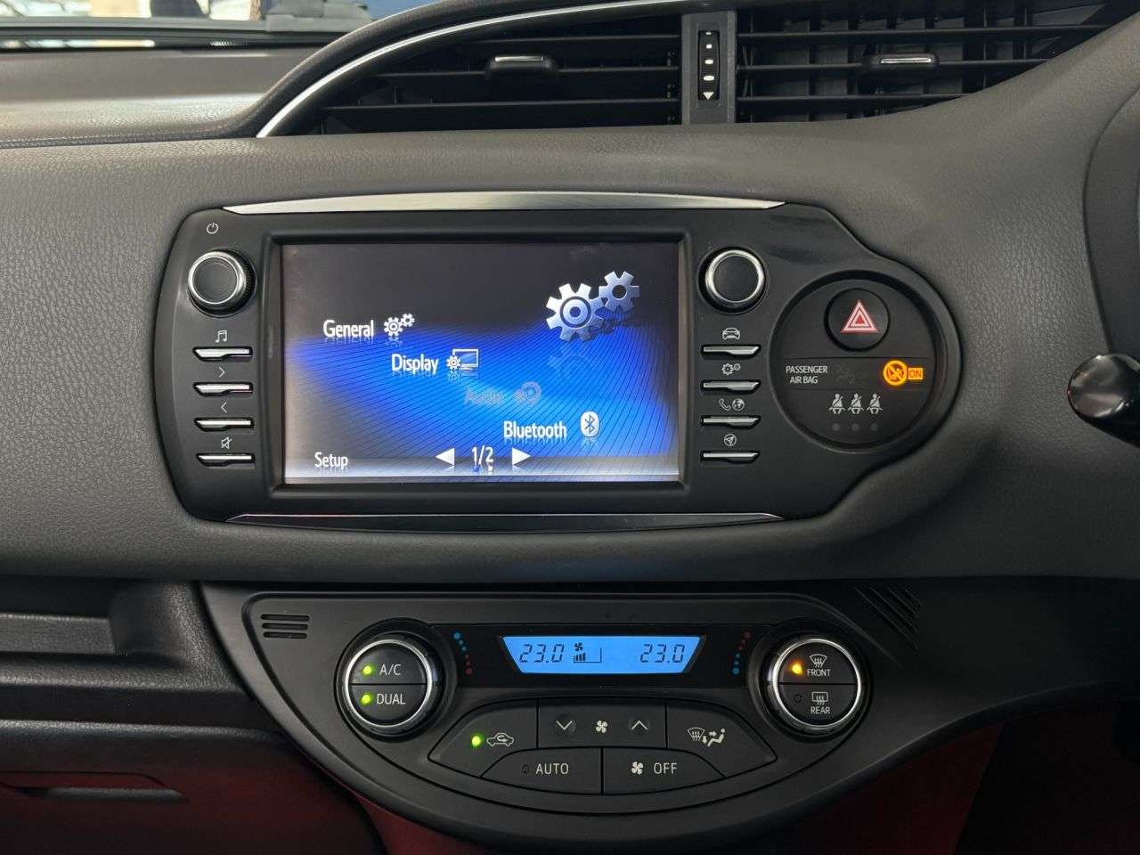 2019 TOYOTA YARIS 2019 TOYOTA YARIS